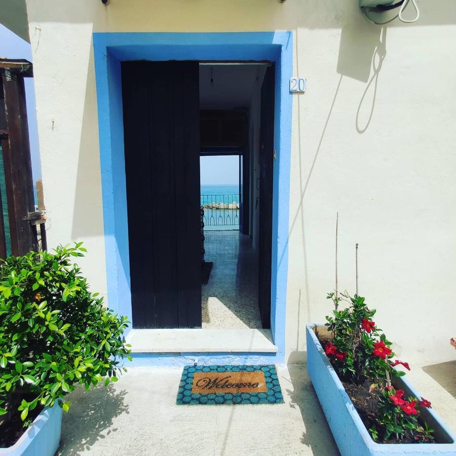 Вилла La Terrazza Sul Mare Пиццо Экстерьер фото